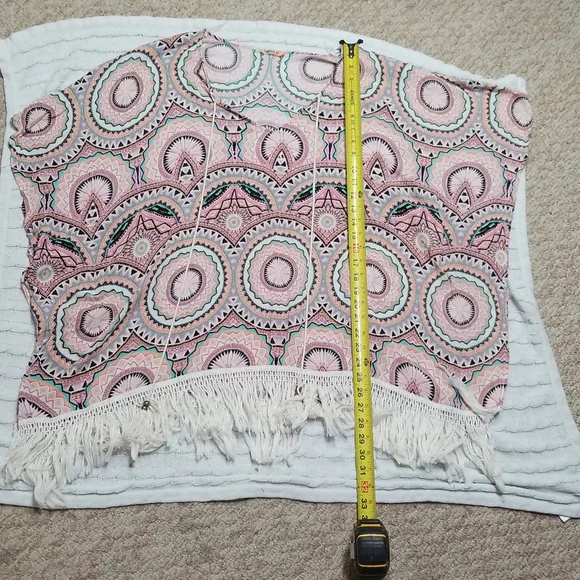 Forever21 Boho Aztec Printed Beach Cover Up - Picture 6 of 10